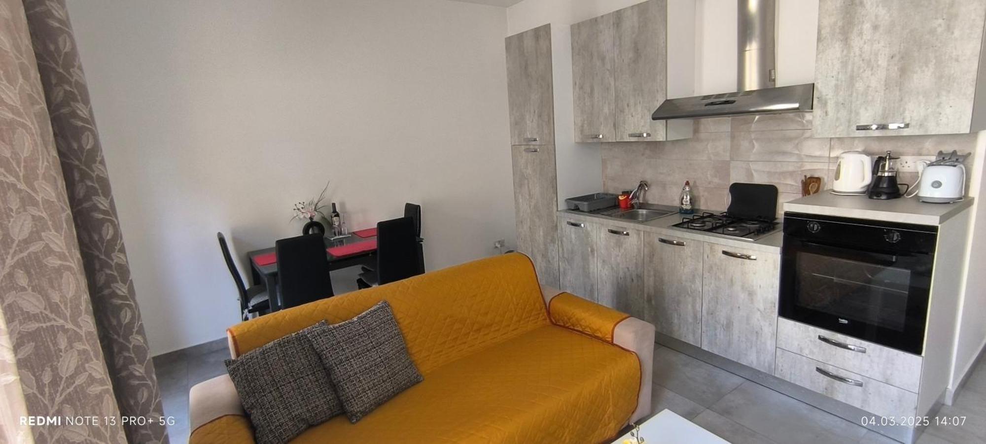 One Bedroom Tea Apartment Il-Gzira Eksteriør bilde